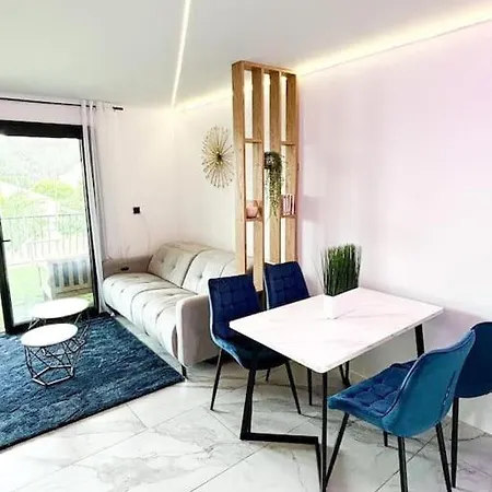 Apartman 50m2 Prive Valentin