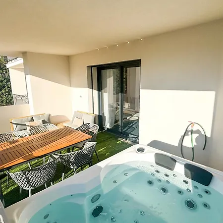 50m2 Prive * Saint Aygulf